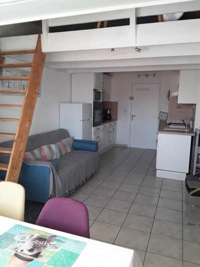 Location de vacances - Appartement à Agde - pièce à vivre