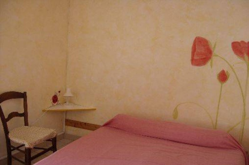 Location de vacances - Gîte à Bize-Minervois - chambre lit double