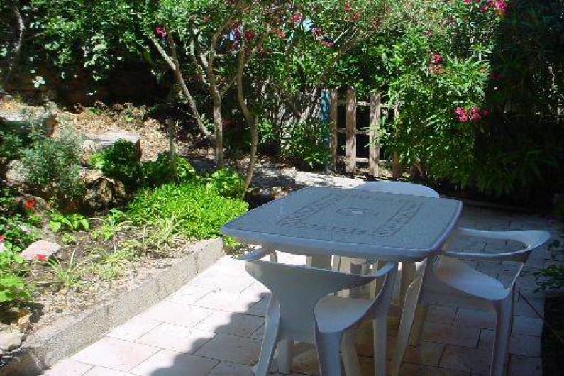 Location de vacances - Appartement à Porto Pollo