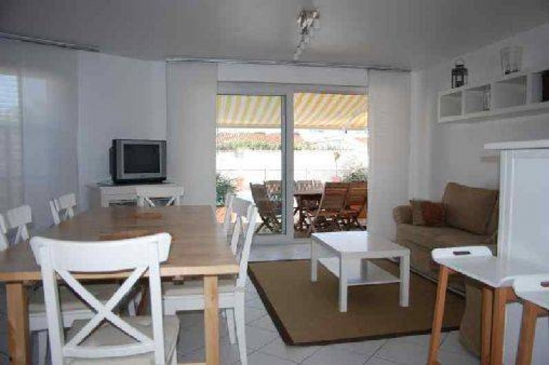 Location de vacances - Maison - Villa à Saint-Clément-des-Baleines - Salon Salle à Manger location piscine chauffée de 3 chambres