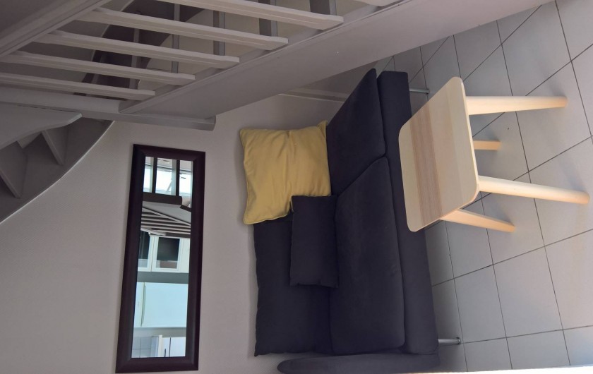 Location de vacances - Maison - Villa à Saint-Clément-des-Baleines - petit coin salon dans locations avec piscine chauffée 4Personnes