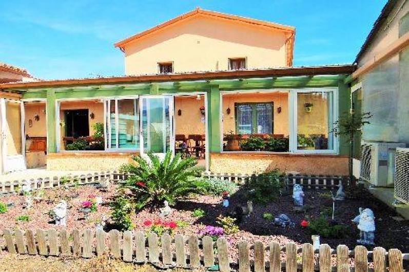 Location de vacances - Chambre d'hôtes à Ortaffa - Devant terrasse