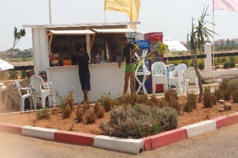 Location de vacances - Appartement à Saïdia - petite épicerie l'été