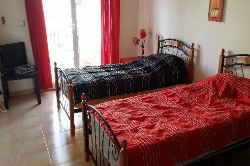 Location de vacances - Appartement à Saïdia - chambre avec 2 lits