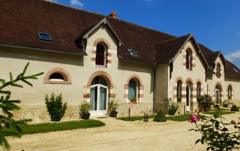 Location de vacances - Gîte à Saint-Jean-Saint-Germain - Entrée du Gite du Domaine de la maison Neuve