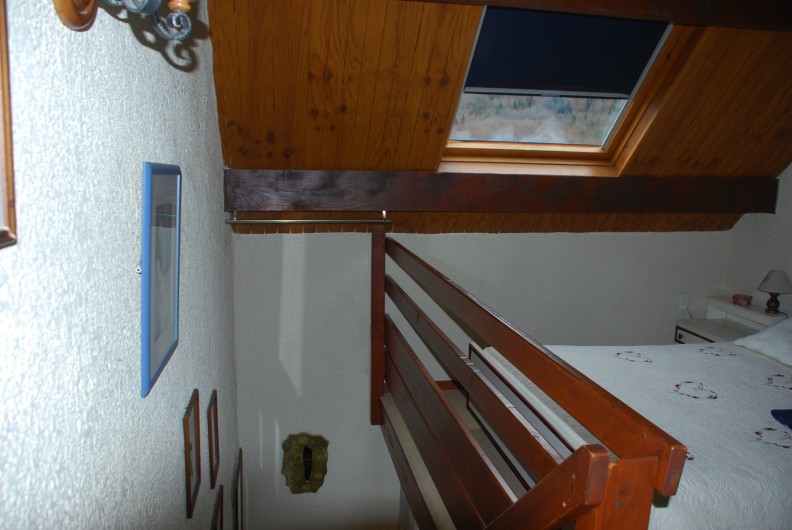 Location de vacances - Appartement à Cauterets - Montée vers l'étage