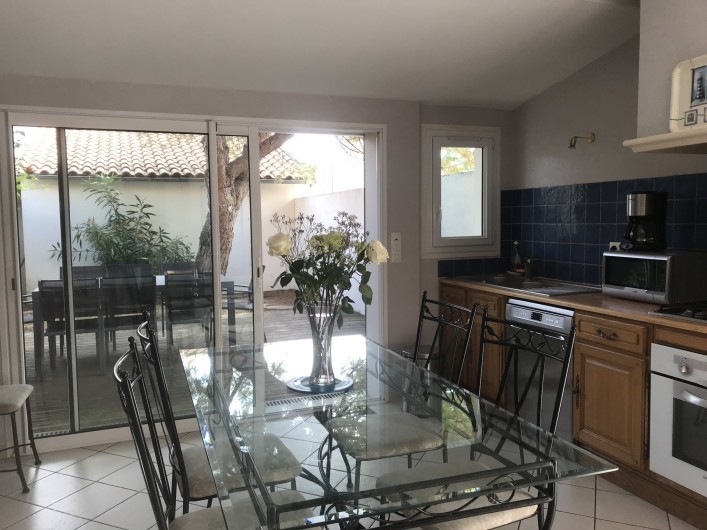 Location de vacances - Villa à Châtelaillon-Plage - Equipement pour 8/10 personnes, selon meublé classé 4 étoiles en préfecture