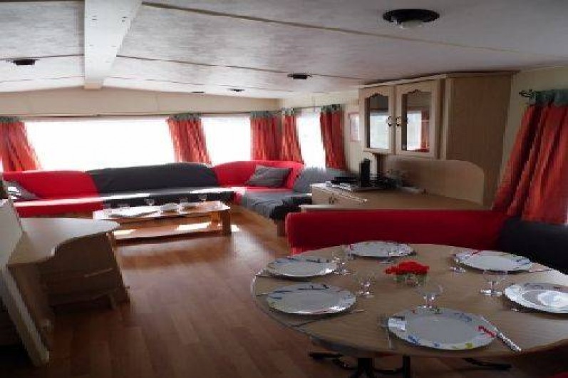 Location de vacances - Camping à La Palmyre - Vue à partir du couloir desservant la partie nuit