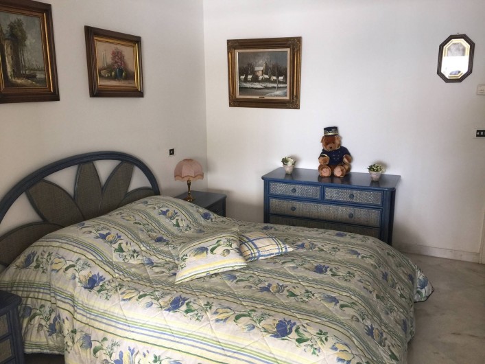 Location de vacances - Appartement à Cannes - Chambre à coucher
