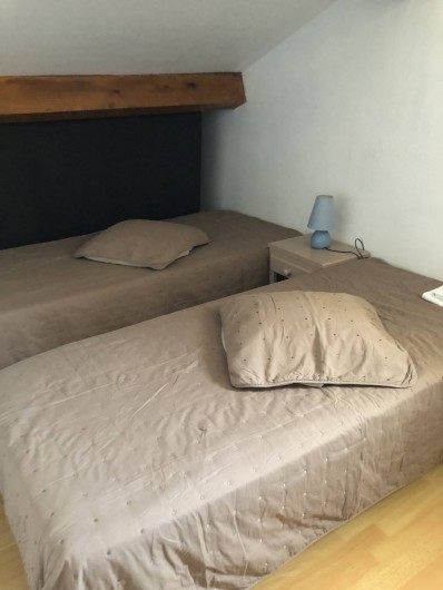 Location de vacances - Maison - Villa à Propriano - CHAMBRE 4 LITS EN 90
