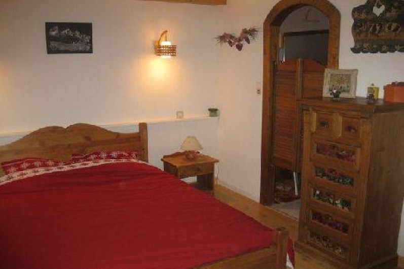 Location de vacances - Appartement à Les Gets - Chambre à coucher