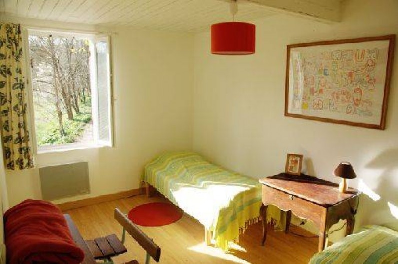 Location de vacances - Gîte à Guitres - Chambre avec 2 lits 90cm
Gite Gabarre