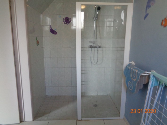 Location de vacances - Gîte à Houthem - douche italienne