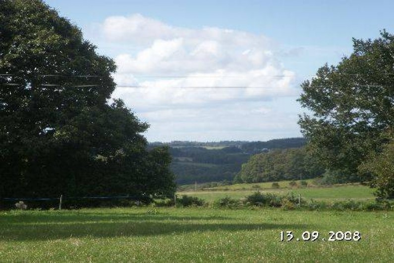 Location de vacances - Gîte à Bieuzy - au loin à l'ouest