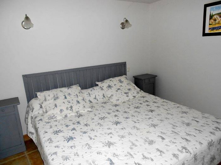 Location de vacances - Gîte à Cairanne - Gîte Le Figuier, chambre