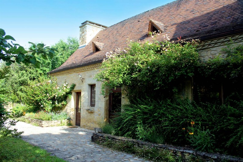 Location de vacances - Gîte à Saint-Cybranet - entrée sud