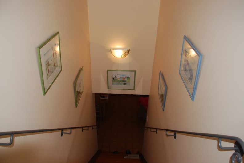 Location de vacances - Villa à La Londe-les-Maures - montée vers 1étage