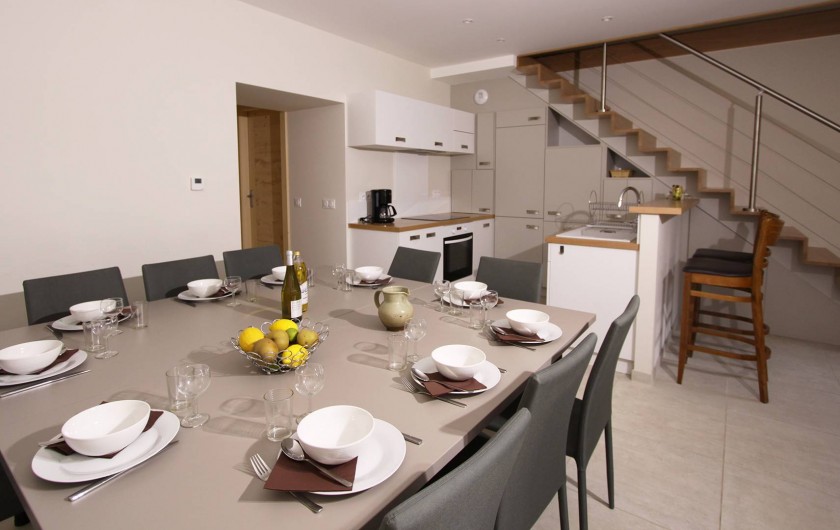 Location de vacances - Gîte à Faverges - Coin repas zt cuisine