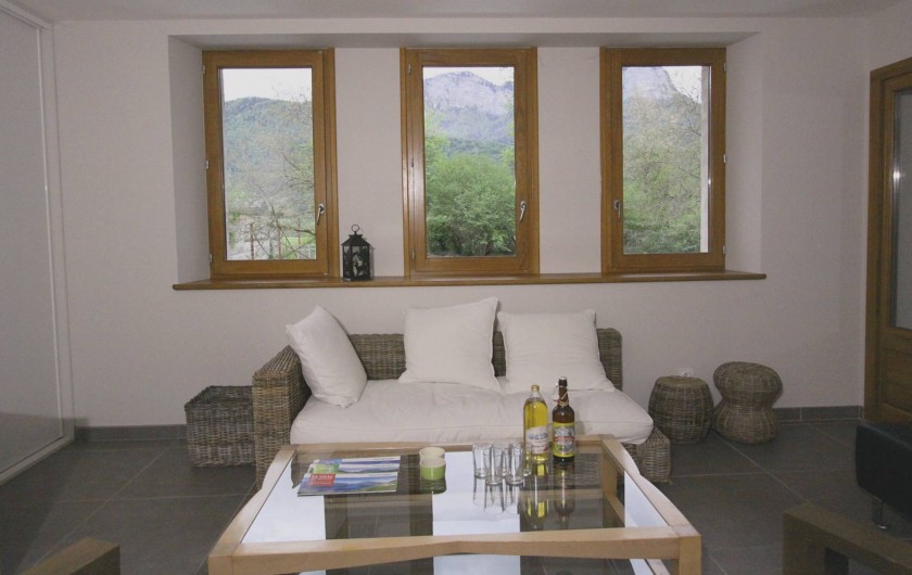 Location de vacances - Gîte à Faverges - Grand salon