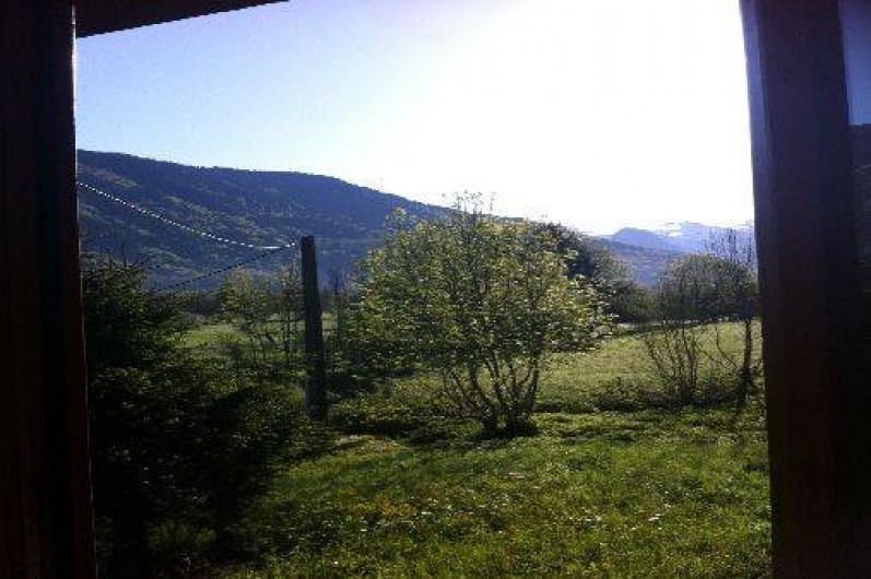Location de vacances - Chalet à Taninges - point de vue de la salle à manger