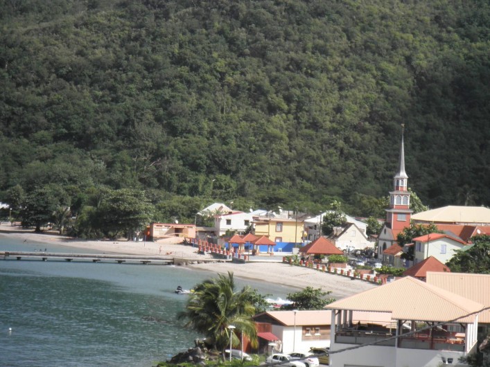 Location de vacances - Appartement à Les Anses-d'Arlet - Vue du bourg et du village depuis la Résidence Batterie