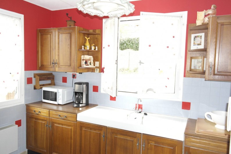 Location de vacances - Villa à Saint-Julien-Labrousse - La cuisine