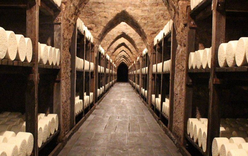 Location de vacances - Gîte à Millau - Les caves de Roquefort