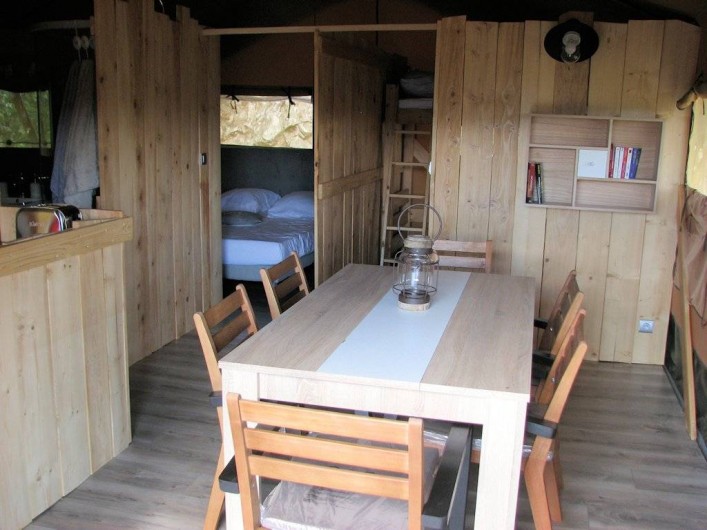 Location de vacances - Gîte à Chirols - Salle à manger