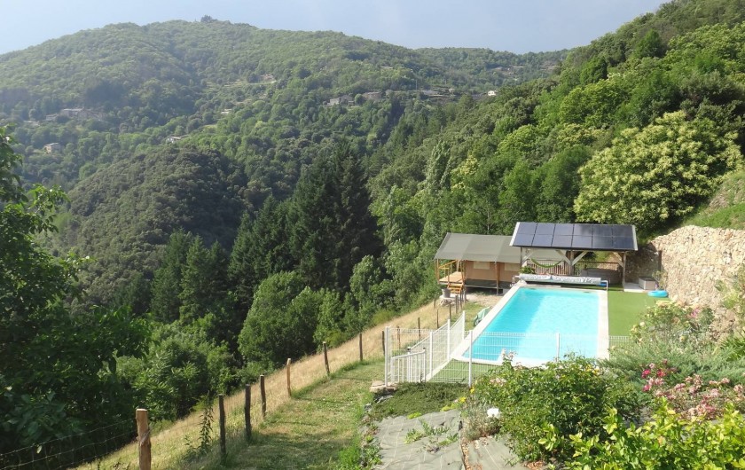 Location de vacances - Gîte à Chirols - Accès à la piscine et à la tente