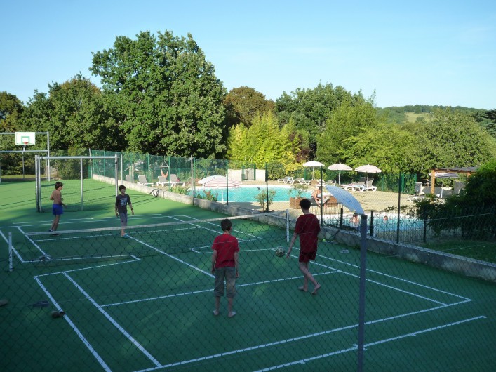 Location de vacances - Gîte à Saint-Denis-lès-Martel - Half-court (tennis, basket, foot, hand)
