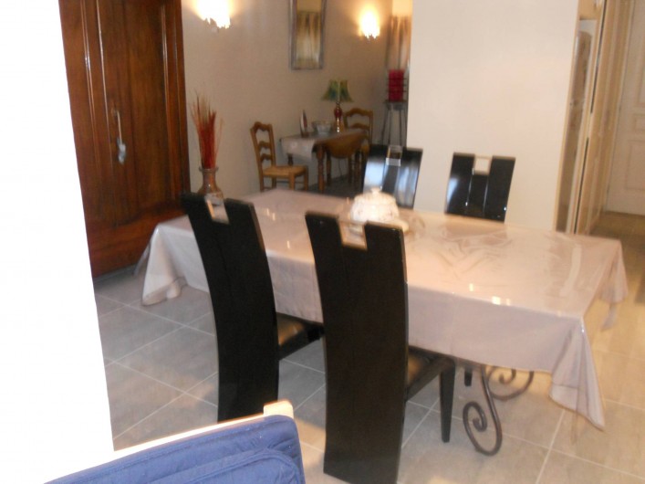 Location de vacances - Maison - Villa à Manosque - Salle à manger hall escalier