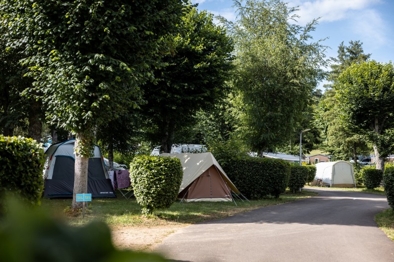 Location de vacances - Camping à Murol