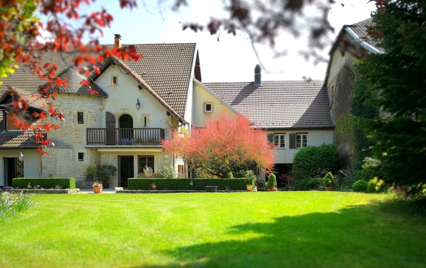 Location de vacances - Gîte à Sancey-le-Grand - la maison Côté parc