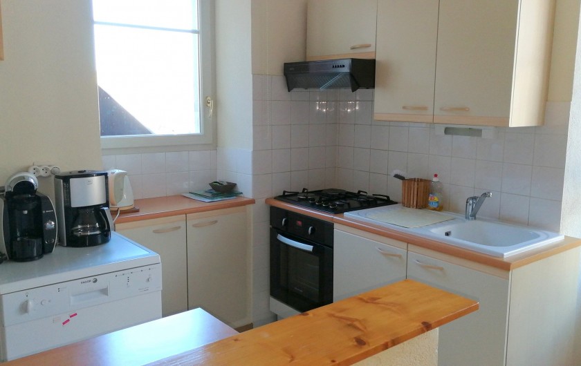 Location de vacances - Gîte à Sancey-le-Grand - la cuisine gite Charme 4*  2 à 4 personnes