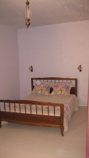 Location de vacances - Chambre d'hôtes à Saint-Jean-de-Sauves