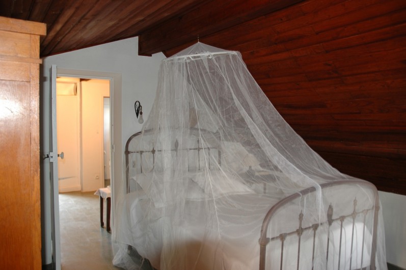 Location de vacances - Maison - Villa à Ajaccio - Chambre à l'étage