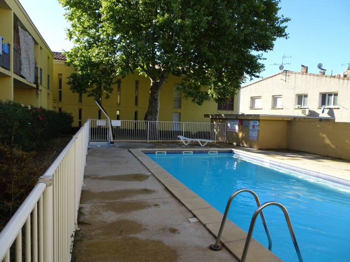 Location de vacances - Appartement à Aigues-Mortes - Piscine