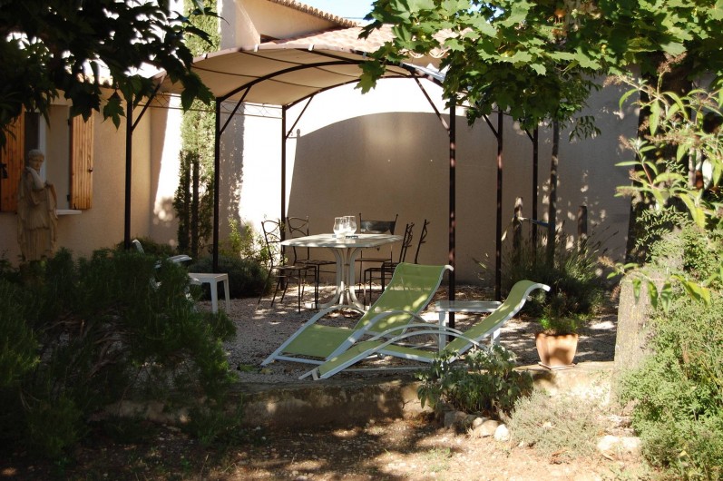 Location de vacances - Gîte à Aubignan - jardin