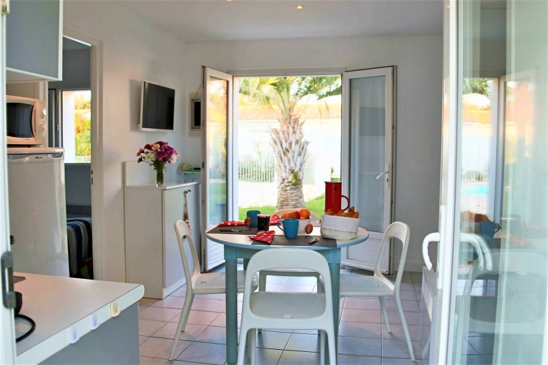 Location de vacances - Maison - Villa à Sainte-Marie-de-Ré - vue sur le jardin