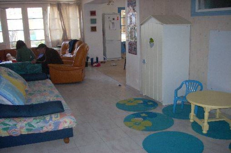 Location de vacances - Maison - Villa à Dolus-d'Oléron - salle de jeux et salon communiquants