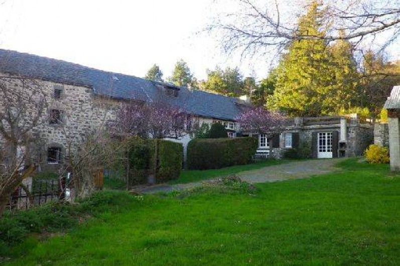 Location de vacances - Gîte à Saint-Nectaire - Vue d'ensemble de la propriété