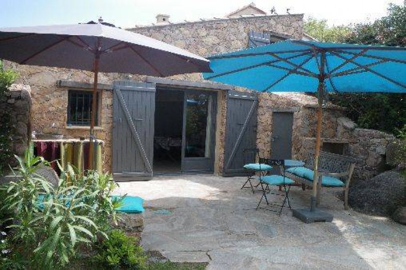 Location de vacances - Villa à Porto-Vecchio - jardin/terrasse
