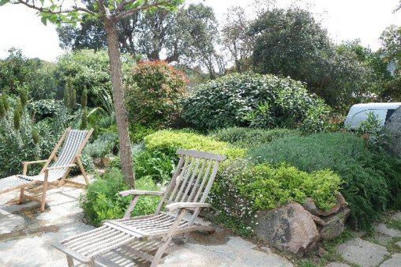 Location de vacances - Villa à Porto-Vecchio - jardin/terrasse