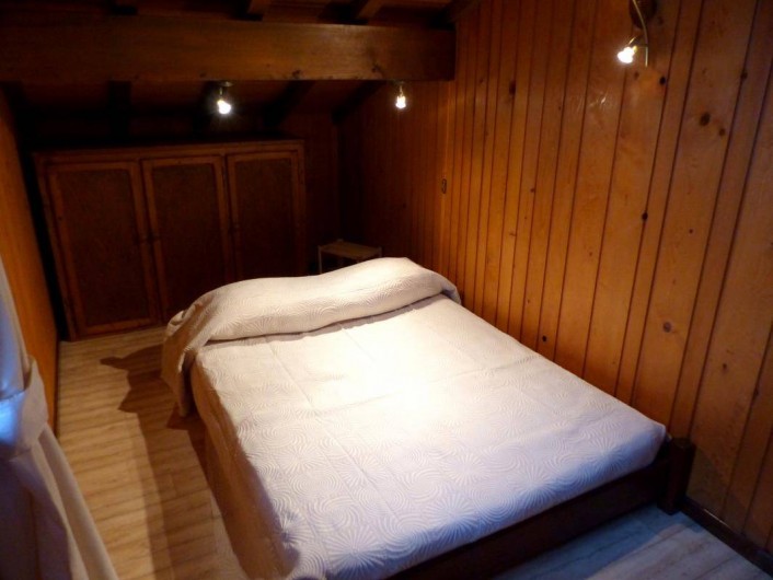 Location de vacances - Appartement à Le Grand-Bornand - Chambre individuelle -  lit double