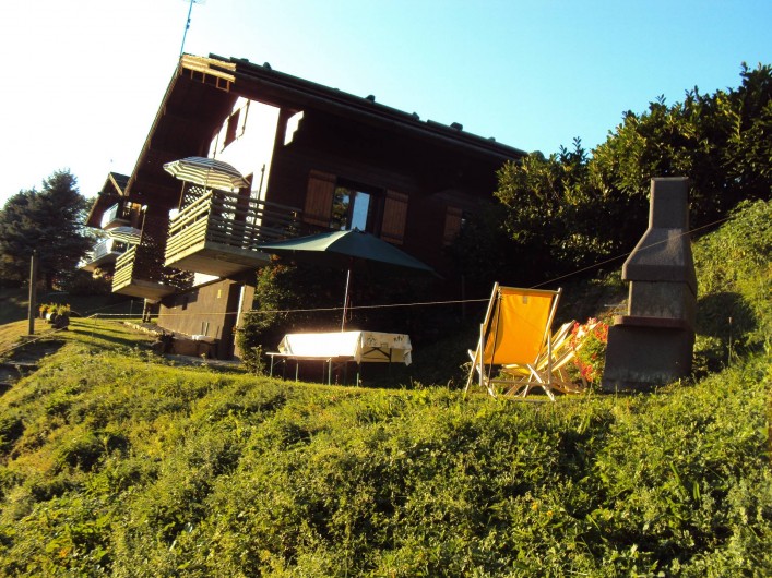 Location de vacances - Appartement à Le Grand-Bornand - terrasse extérieur - appt gauche