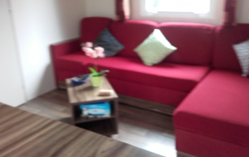 Location de vacances - Camping à Saint-Jean-de-Monts - salon  3 chambres