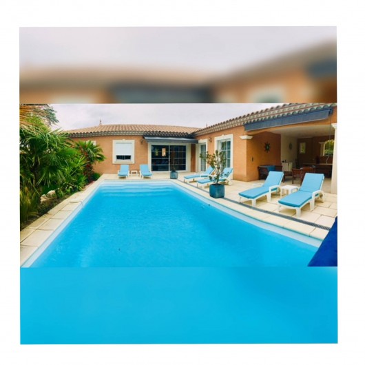 Location de vacances - Villa à Saint-Dézéry - piscine 8par4 priofondeur 1,5m