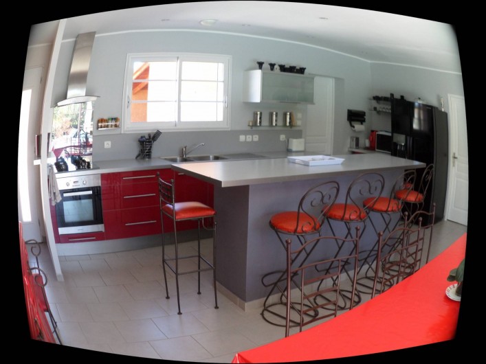 Location de vacances - Villa à Saint-Dézéry - cuisine