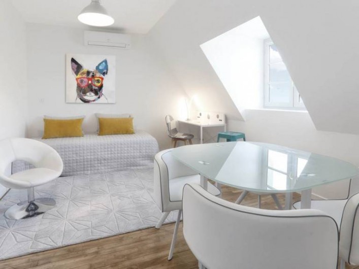 Location de vacances - Appartement à Montignac - Le noir et blanc