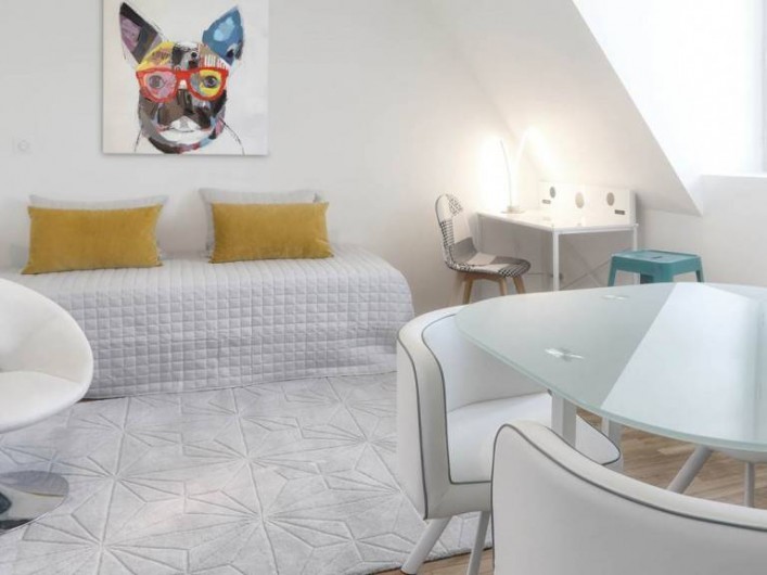 Location de vacances - Appartement à Montignac - Le noir et blanc